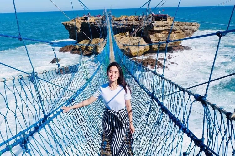 Tempat wisata seru di Yogyakarta (Tangkapan Layar Instagram@pantaiyogyakarta)