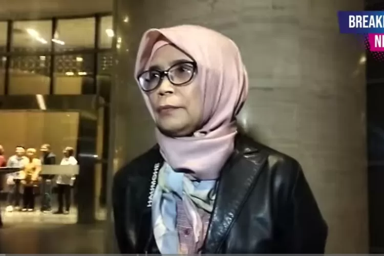  profil dan biodata Titin Prialianti, pengacara terpidana kasus Vina Cirebon yang debat dengan tim Hotman Paris  (YouTube/Cumicumi)