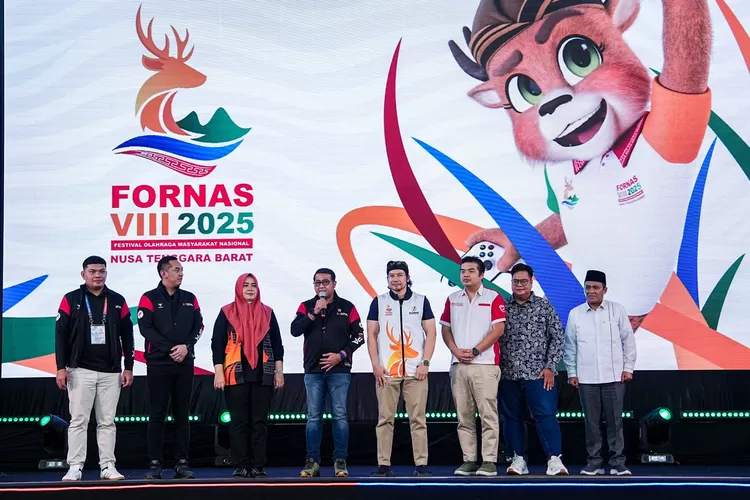 Menteri Ekonomi Kreatif (Ekraf), Teuku Riefky Harsya resmi membuka cabang esports Olahraga Petualangan dan Tantangan (OPT) dalam Festival Olahraga Masyarakat Nasional (FORNAS) VIII 2025 di Mataram.