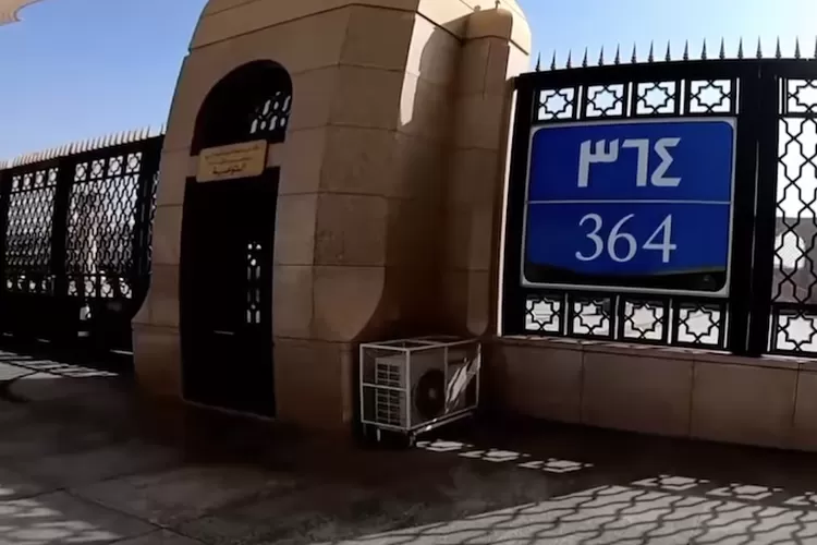 Pintu Masjid Nabawi Ada 5 Warna, Apa Saja Fungsinya? Simak di Sini ...