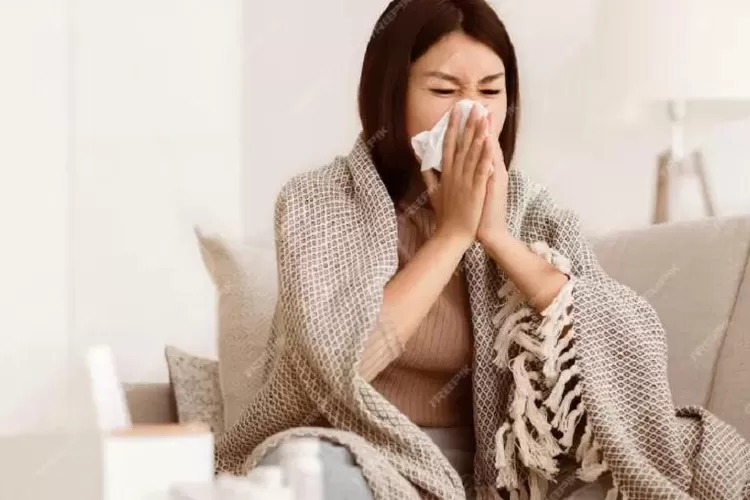 Ilustrasi Ada beberapa cara membedakan pilek dan flu. (Freepik)