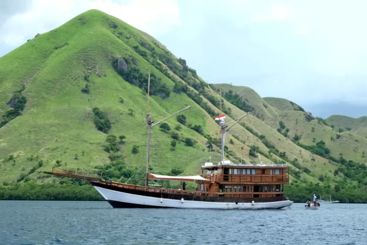 Sejarah Kapal Pinisi Yang Banyak Orang Tak Ketahui, UNESCO Meresmikan ...