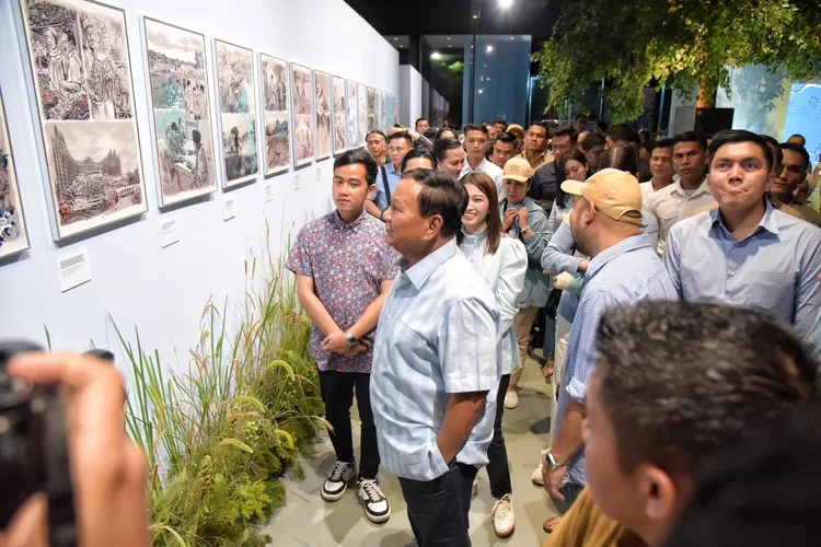 Malam Mingguan, Prabowo-Gibran Kunjungi Festival Negeri Elok Karya Didit (Ist)