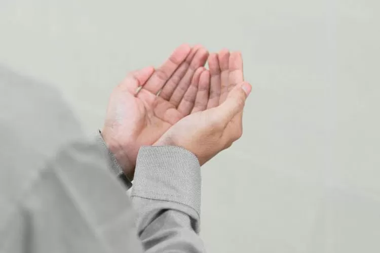 ilustrasi cara berdoa (Unsplash/Masjid Pogung Dalangan)