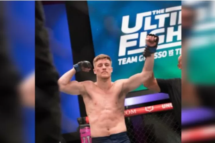 Petarung MMA asal Irlandia Paddy McCorry.  ((x/PaddyMcCorry))