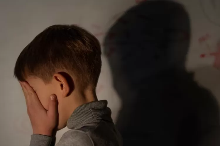 Foto Ilustrasi - Seorang bocah diduga menjadi korban pelecehan seksual oleh pegawai minimarket. (Freepik.com)