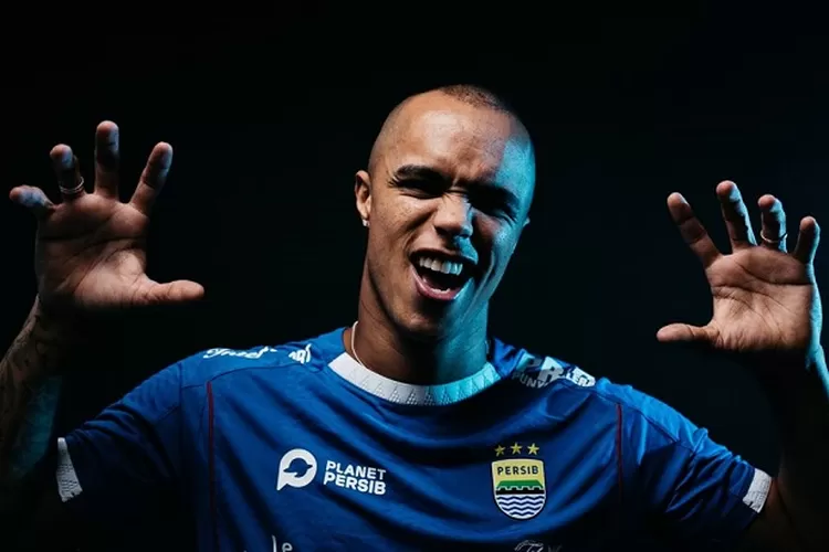 Berikut ini lima nama calon pemain baru Persib Bandung pasca Wiliam Marcilio dikabarkan bakal dilepas. ((PERSIB.co.id/Barly Isham))