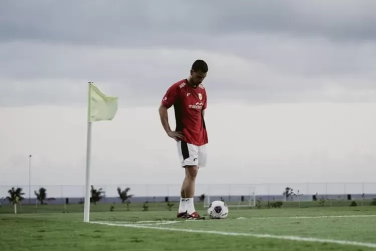 Thom Haye (Tangkapan Layar/Instagram @thomhaye)