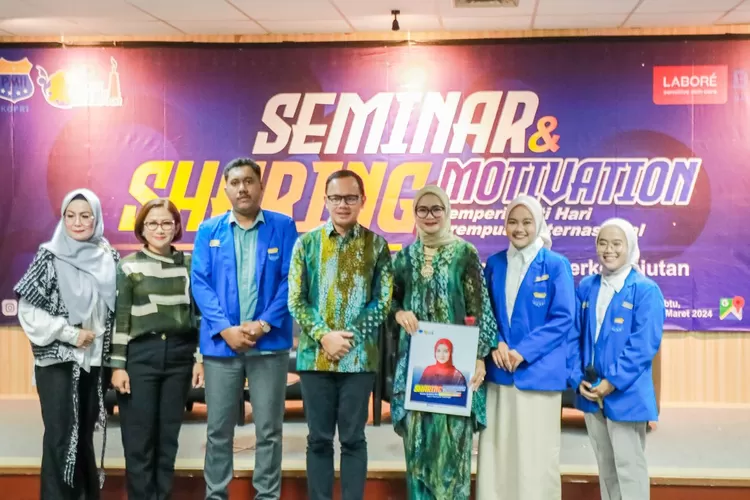 PC PMII dan Kopri PMII Kota Bogor bersama Walikotta Bogor. (Man/Bogor Times)