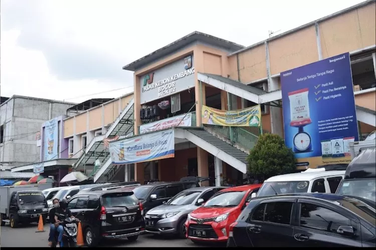 Foto Pasar Kebon Kembang/Era Nefi (Penulis/Febri Daniel Manalu)
