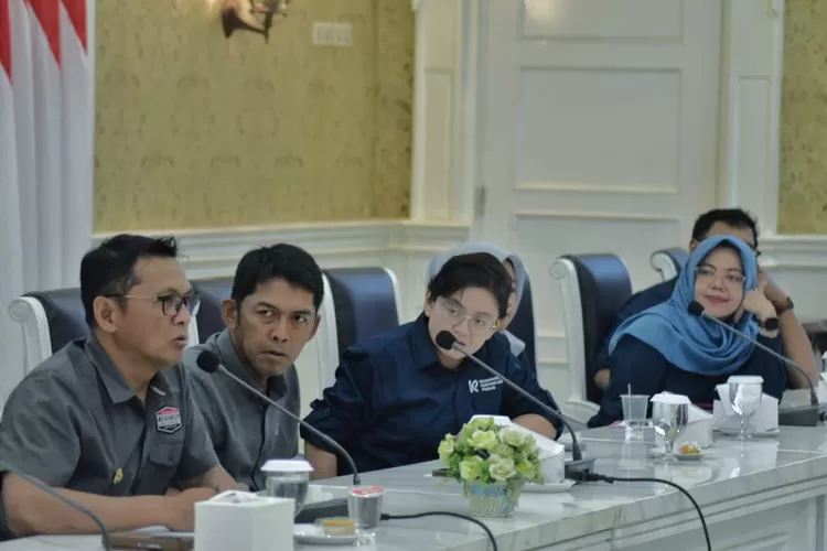 Jajaran Pejabat ASN di Negeri Tegar Beriman tengah menggelar rapat. (Jalil/Bogor Times)