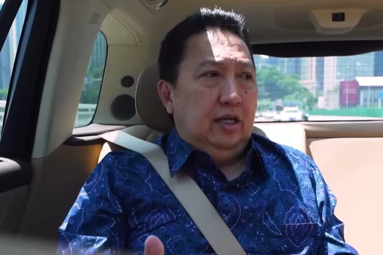 Pengusaha Garibaldi Thohir atau Boy Thohir membeli 3,1 juta saham PT Trimegah Sekuritas Indonesia Tbk (TRIM). (Tangkapan layar YouTube BW.)