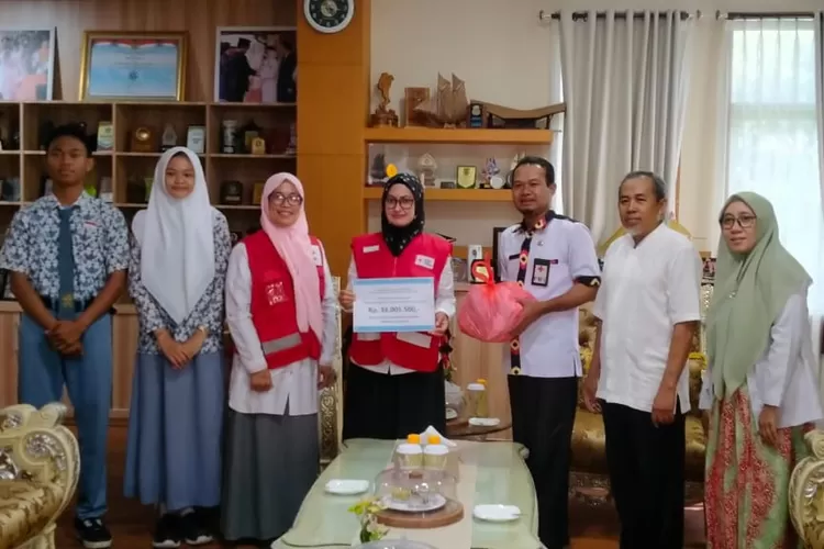 Warga Kecamatan bonebone luwu kumpulkan donasi untuk Palestina. (dok pribadi)