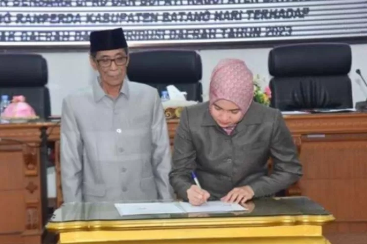Pemda dan DPRD Kabupaten Batang Hari Sepakati Ranperda Pajak dan Retribusi Daerah&nbsp; (Dok. Annuza)