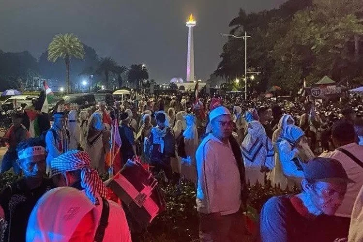 Peserta Munajat 212 (RRI)