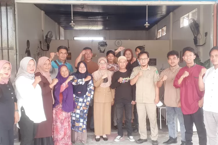 UPT Pariwisata Kumpulkan Petugas ODTW di Warkop Rogar, Ini yang Dibahas (Dok. LHR)