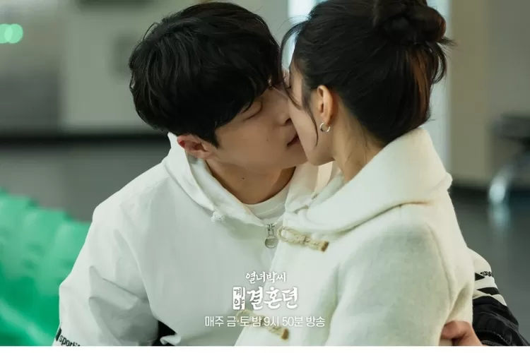 The Story of Park's Marriage Contract (Soompi)