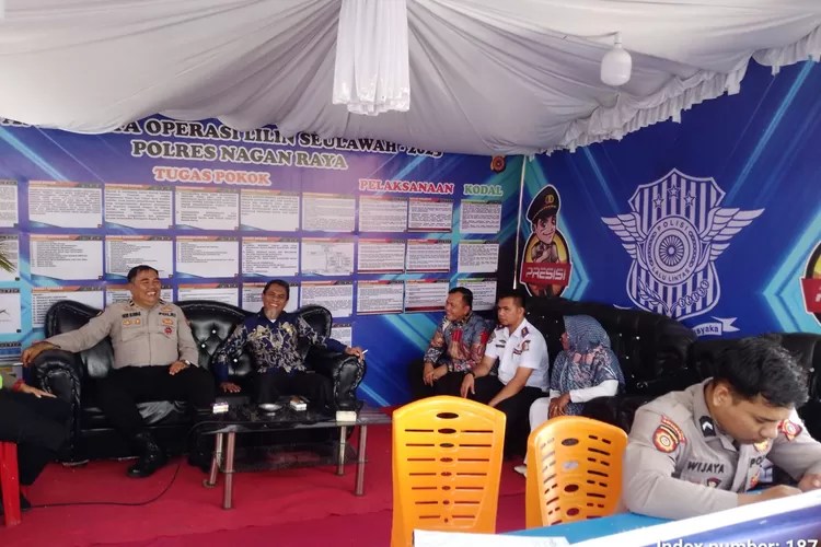 Jelang Nataru 2024, Sekda Nagan Raya Ardimartha Kunjungin Posko Pengamanan Operasi Lilin Seulawah (Desta)