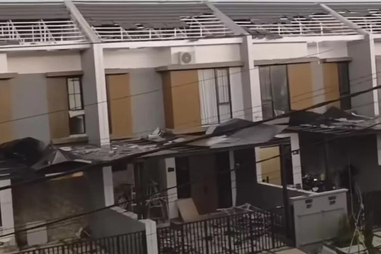 Puting Beliung di Tangsel dan sekitarnya (@tangsel.info)