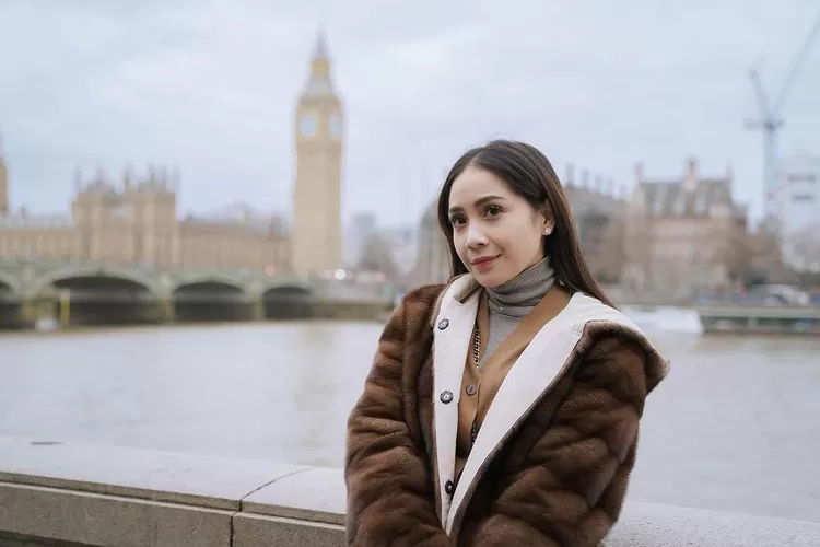 Nagita Slavina (Instagram @raffinagita1717)