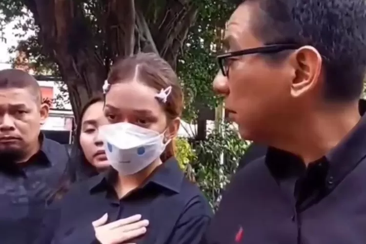 Rebecca Klopper Berterima Kasih (Tangkapan Layar)