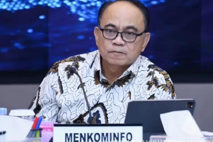 Kominfo Berencana Larang Penjualan Layanan Internet di Bawah 100 Mbps (IG @budiariesetiadi)