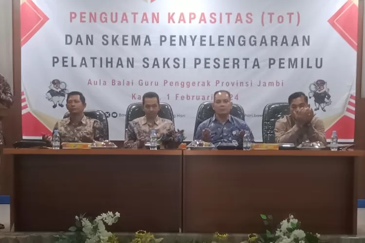 Bawaslu Kabupaten Batang Hari Laksanakan Kegiatan Penguatan Kapasitas (ToT) Pelatihan Saksi Pemilu (klikanggaran)