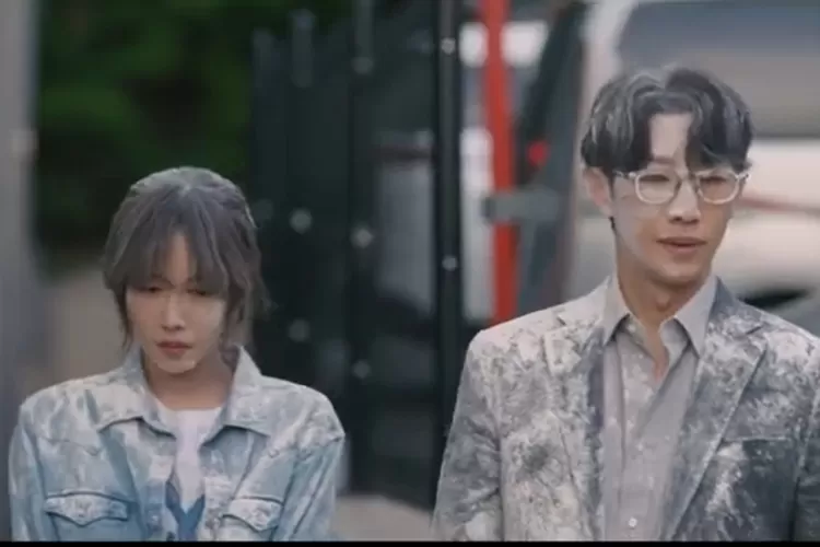 Queen of Divorce Episode 4 (tangkapan layar)