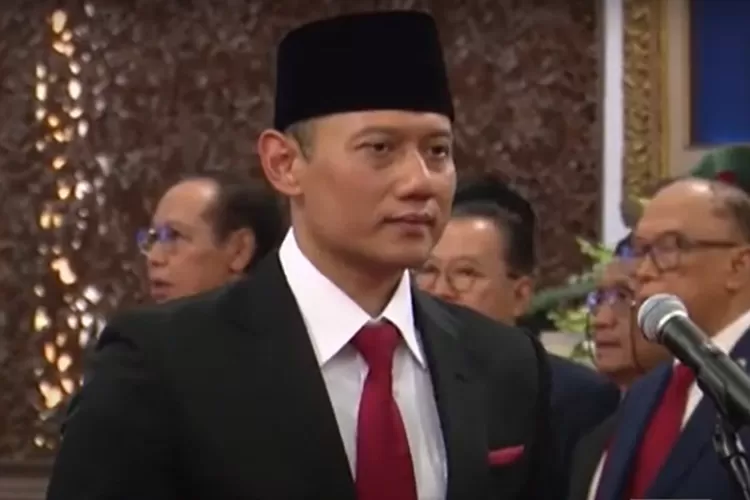 Agus Harimurti Yudhoyono (AHY) sebagai Menteri Agraria dan Tata Ruang/Badan Pertanahan Nasional (ATR/BPN) (Tangkapan Layar Youtube)