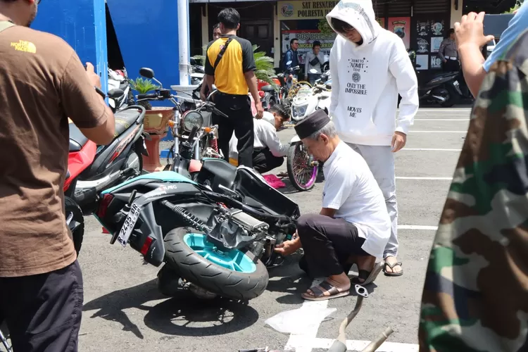 Ribuan Motor dengan Knalpot Brong Diamankan Satlantas Polresta Banyumas  (Klikanggaran)