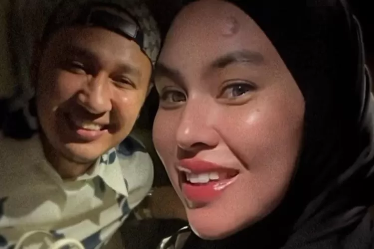 Kartika Putri ( Instagram @kartikaputriworld)