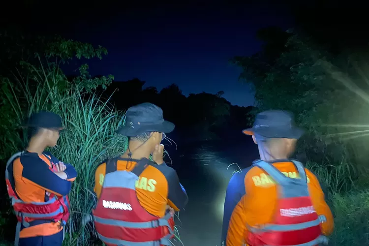 Hingga Minggu (03/03) malam, Tim SAR belum menemukan 3 pemuda Brebes yang hilang di sungai usai tawuran (Dok. Istimewa)
