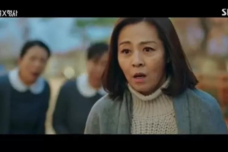 Flex X Cop episode 13 (Tangkapan Layar)