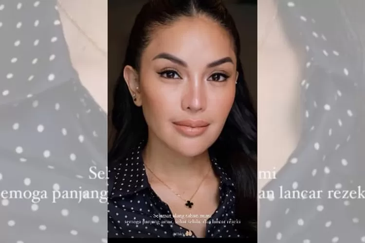 Nikita Mirzani (Instagram @1a.auraa)