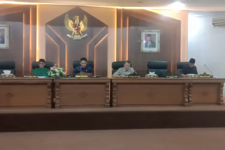 Rapat Paripurna DPRD LKPJ Bupati Batang Hari Tahun Anggaran 2023  (klikanggaran)