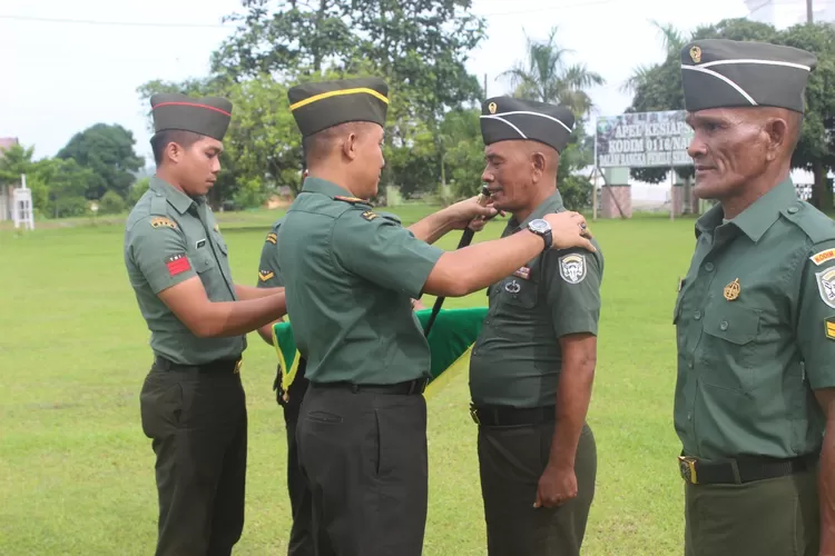 Dandim 0116/Nagan Raya Pimpin Upacara Korps Raport Kenaikan Pangkat (Dok. Desta)