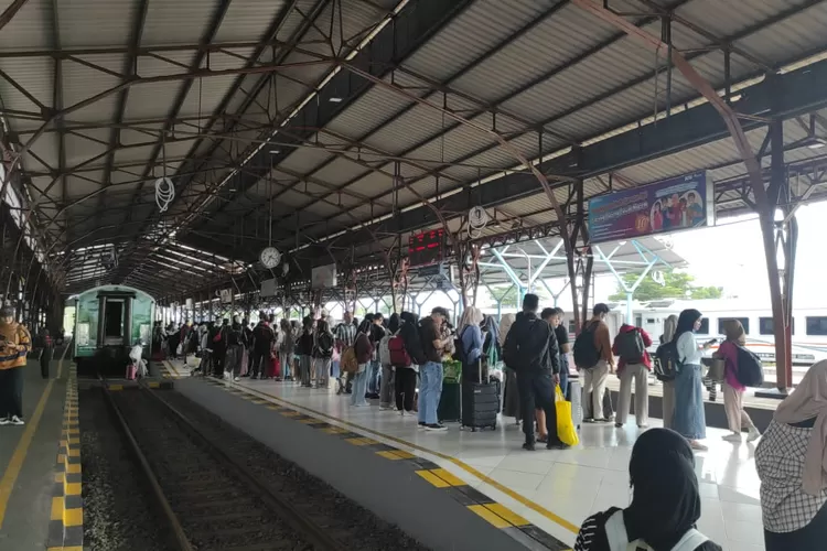 Penumpang yang Berangkat H2 Lebaran Idul Fitri 1445 H (foto istimewa)