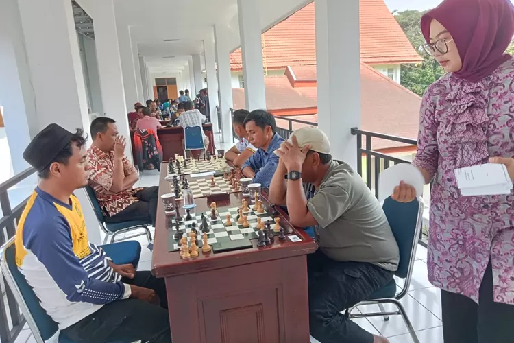 Porseni) dalam rangka untuk memperingati HUT XXV Kabupaten Luwu Utara (KLIKANGGARAN )