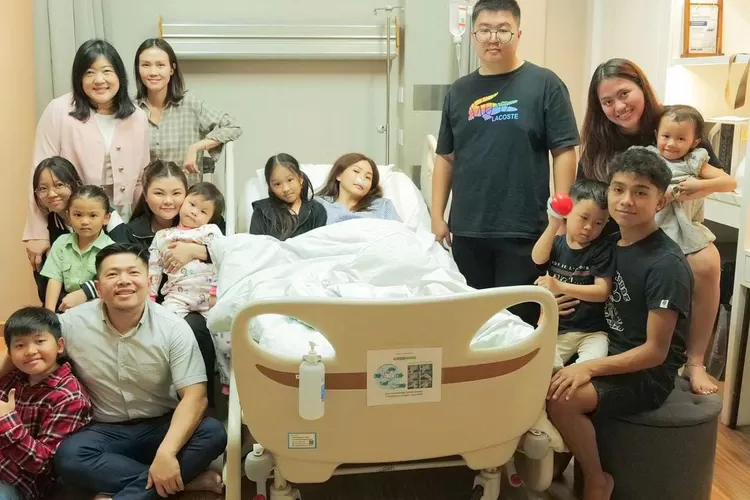 Foto Sarwendah di rumah sakit tanpa Ruben Onsu (Instagram Sarwendah)