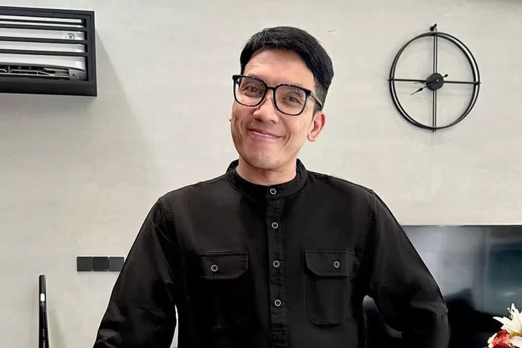 Desta (Instagram @desta80s)