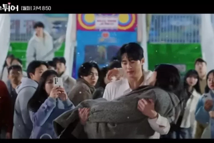 Lovely Runner episode 15 (Tangkapan Layar)