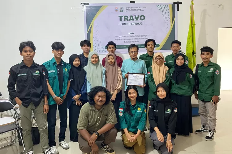 Lukman Hamarong jadi pemateri dalam Training Advokasi (Travo) yang dilaksanakan oleh Badan Eksekutif Mahasiswa (BEM) Fakultas Pertanian (Faperta) Universitas Andi Djemma (Unanda) Palopo, Minggu (2/6/2024), di Aula Pascasarjana Gedung Agrokompleks Faperta Unanda, kota Palopo.  (LHR)