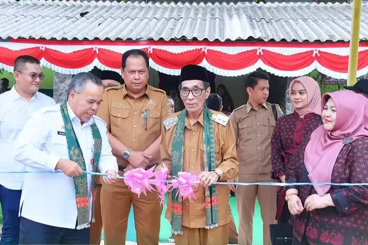 Wabup Bakhtiar Buka Kegiatan Job Fair dan Gelar Karya 2024 SMKN PP Batang Hari&nbsp; (Dok. Annuza)