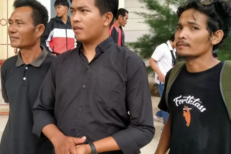 SP BMJ Lakukan UNRAS di DPRD Batang Hari, Agar Mengkordinir MoU Mereka dengan Wings Group&nbsp; (Annuza)