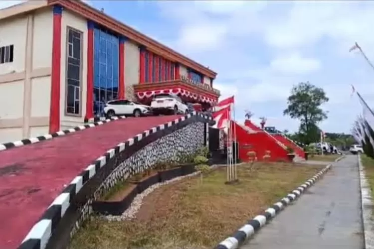 Gedung DPRD Musi Rawas - (Klikanggaran)