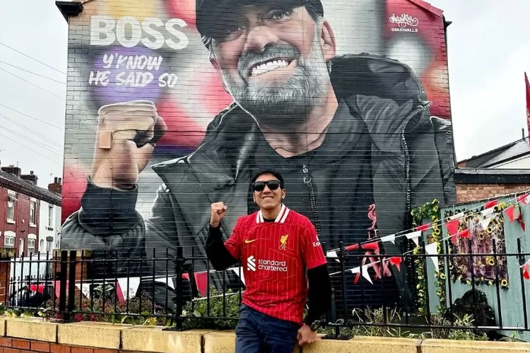 Artis kenamaan Indonesia, Desta. ((Instagram.com/@desta80s))