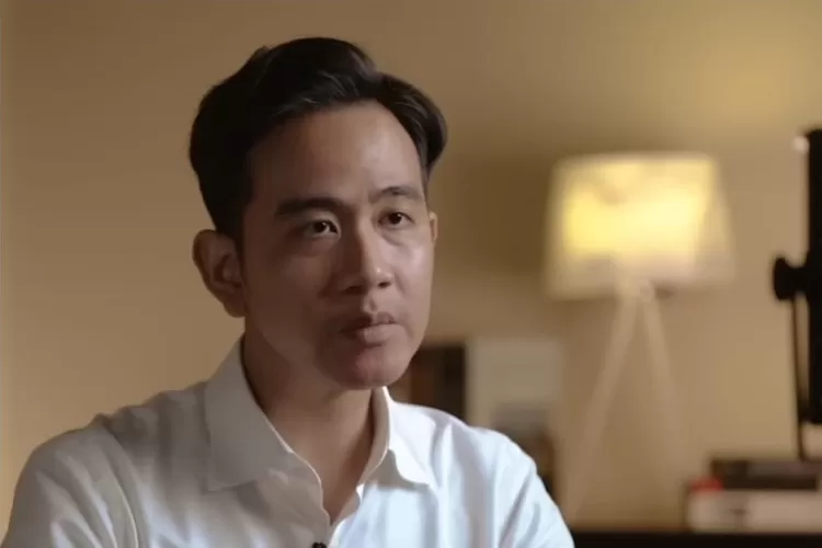 Wapres Gibran dalam video monolog yang diunggah di YouTube Gibran Rakabuming pada 19 April 2025. ( (Tangkapan layar YouTube Gibran Rakabuming))