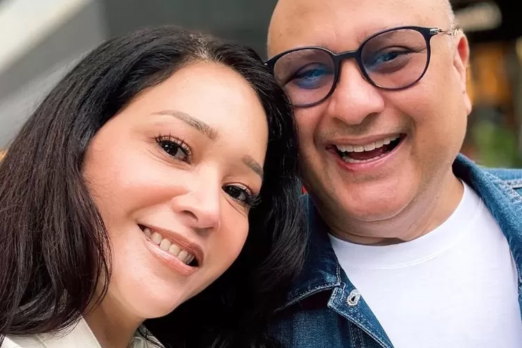 Artis Maia Estianty bersama sang suami, Irwan Mussry. ( (Instagram.com/@maiaestiantyreal))