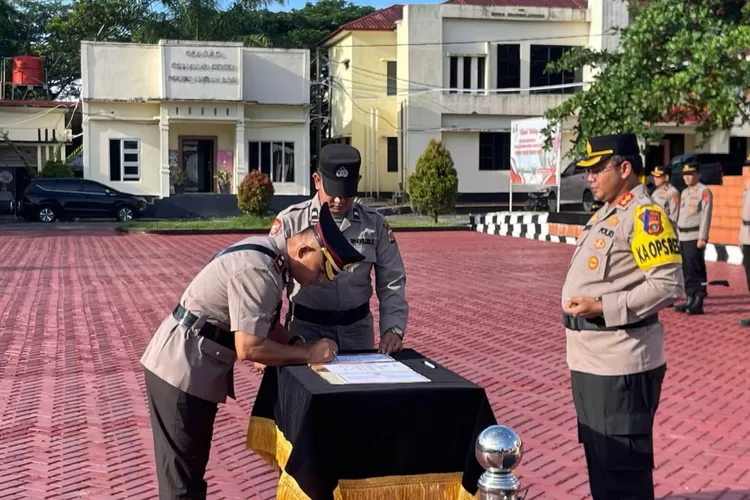 Polres Nagan Raya Gelar Upacara Sertijab, Kompol Rafi Darmawan Jabat Kabag Ops Polres Nagan Raya Gantikan Kompol Chairil Anshar (Dok. Desta)
