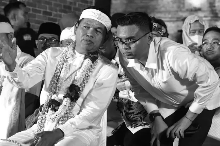 Gubernur Jabar, Dedi Mulyadi (kiri) bersama putranya, Maula Akbar  ((Instagram.com/@maula_akbar08))